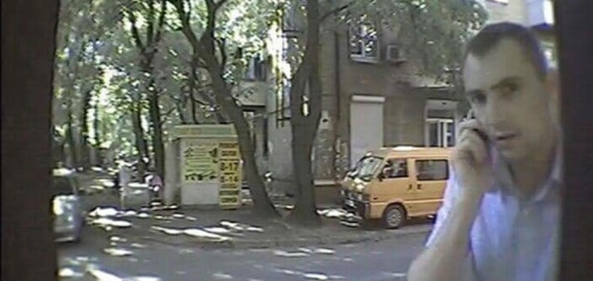 Телефонний шахрай виманив гроші у бабусі