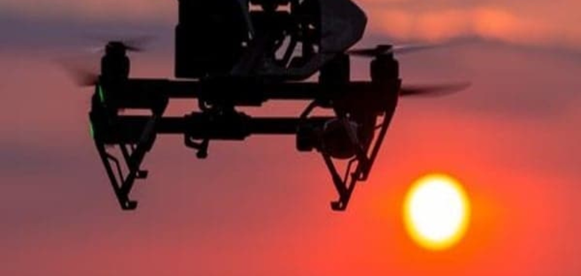 Небезпечна зустріч в небі: під Мюнхеном літак ледь не зіткнувся з дроном на висоті 1700 метрів