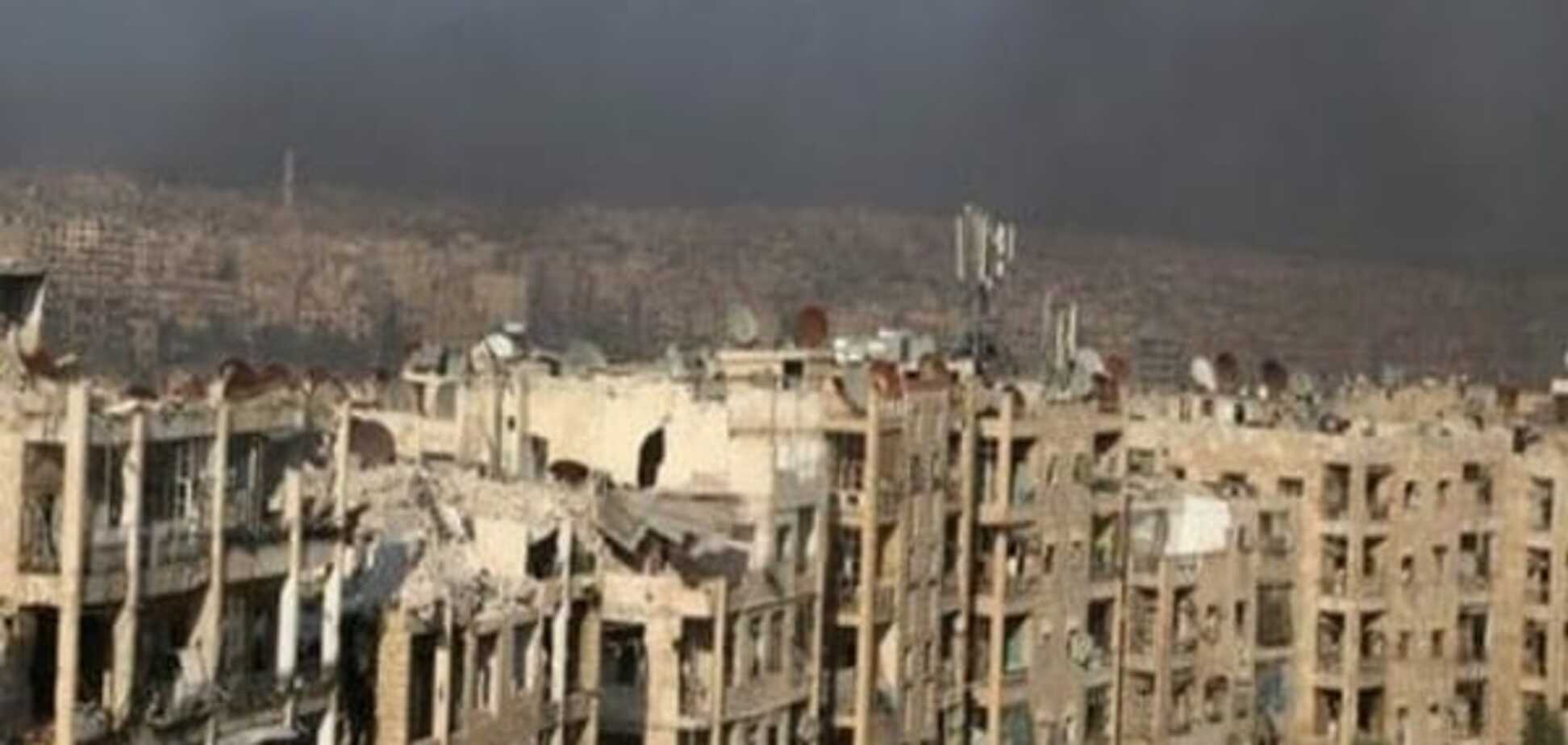 Сирія: повстанці проривають облогу Алеппо, а ІД майже втрачає Манбідж