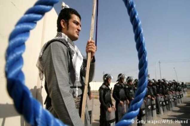 Масова страта в Ірані: Тегеран просить Захід 'не втручатися у внутрішні справи'