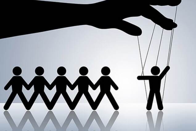 Подрывайтесь, мы не заплатим. Российских журналистов используют как 'пушечное мясо'