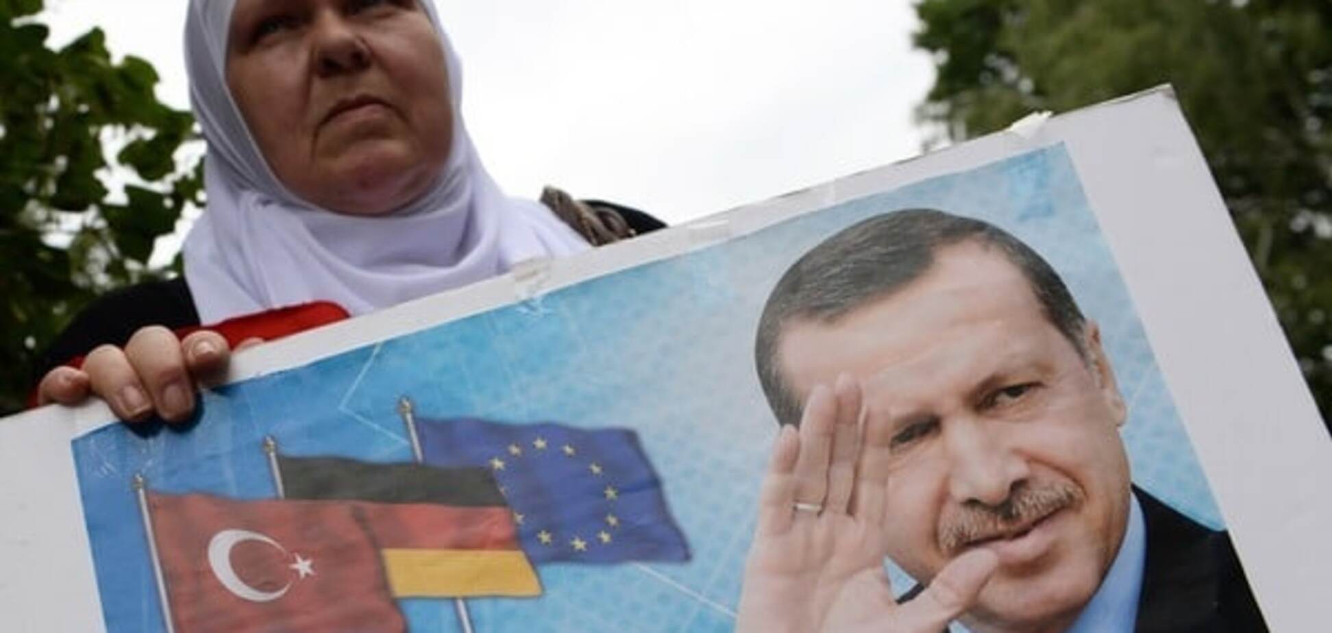 Еврокомиссия отказалась уступать Эрдогану по безвизовому режиму