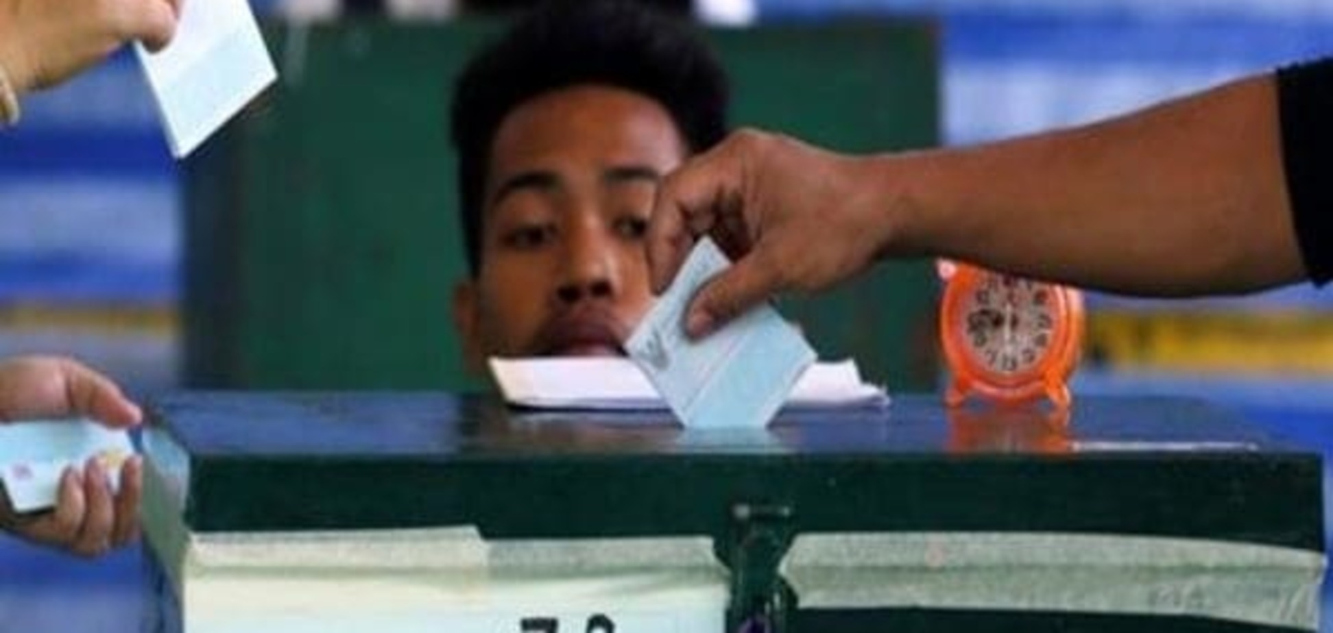 У Таїланді проходить референдум щодо написаної хунтою конституції