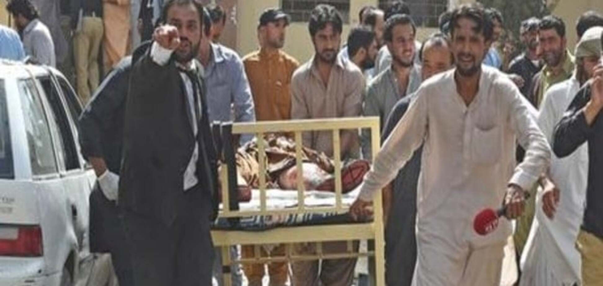 Теракт в Пакистані: про відповідальність заявили одразу два угруповання ісламістів