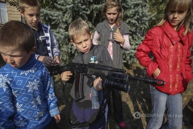 Детский омбудсмен: террористы под угрозой расстрела запрещали вывозить детей с Донбасса