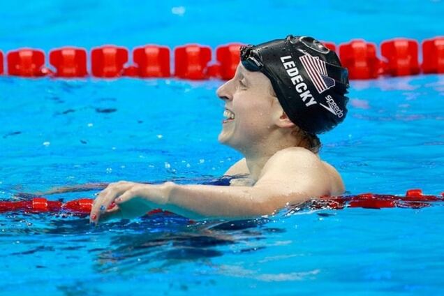 Олимпиада-2016. 19-летняя американка выиграла 'золото' с мировым рекордом
