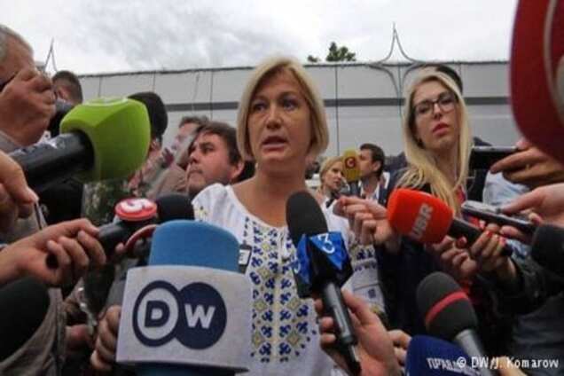 Геращенко: В заручниках у сепаратистів перебувають 107 осіб