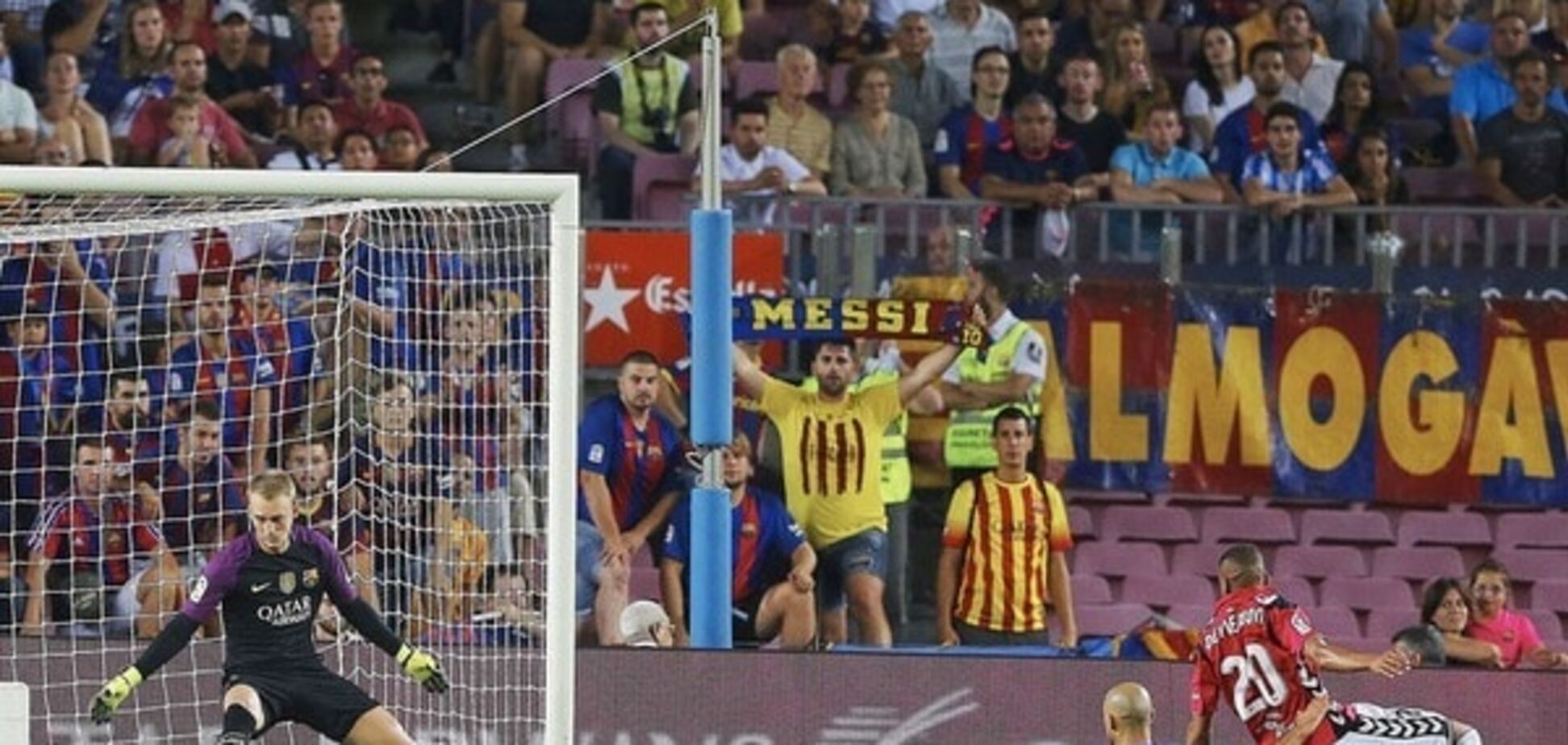 'Барселона' опозорилась в матче чемпионата Испании: видеофакт