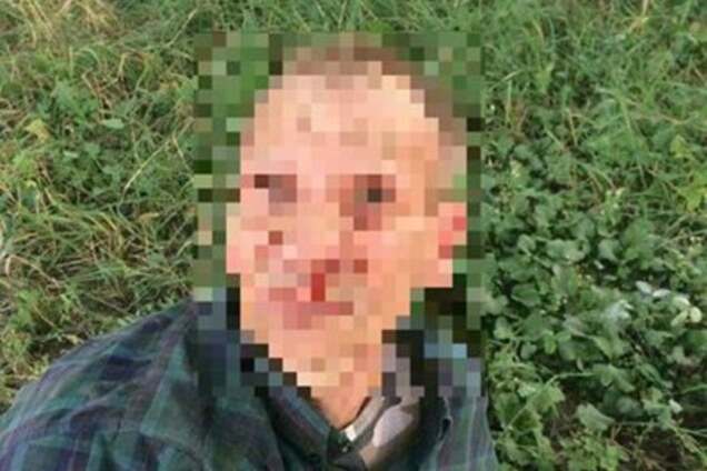 Под Киевом мужчина устроил детям 'фокусы' в кустах