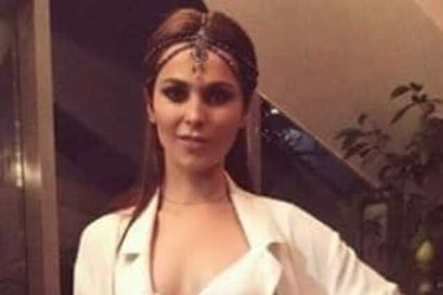 'Сбежавшую невесту' Сати Казанову обвинили в романе с тренером