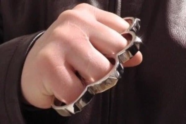 Ключи или жизнь: в Киеве грабители стали чаще нападать на жильцов возле дома