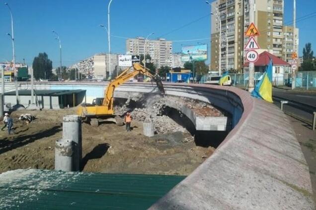 Не обвалиться: забудовник заперечує небезпеку будівництва на 'Героїв Дніпра' в Києві