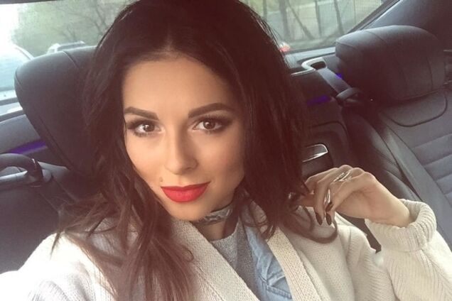 Нюша примерила свадебное платье: интригующее фото