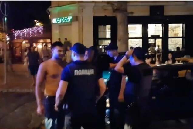 Геращенко: за бездействие в конфликте с дебоширами в Николаеве уволили трех копов