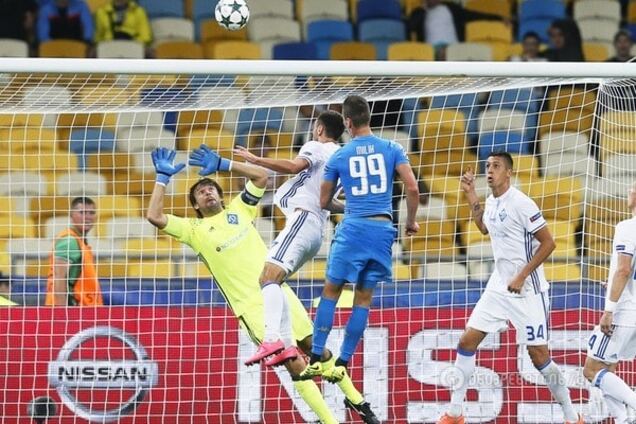 'Динамо' проиграло 'Наполи' в первом туре Лиги чемпионов