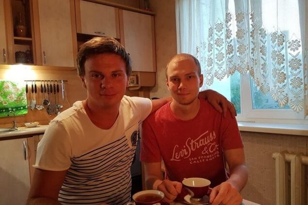 'Таким, как он, помогают неактивно': Дмитрий Комаров бросил клич о помощи парню в борьбе против рака