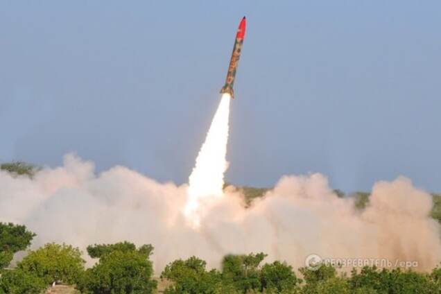 Игра 'ядерными' мускулами: страны-провокаторы угрожают миру катастрофой