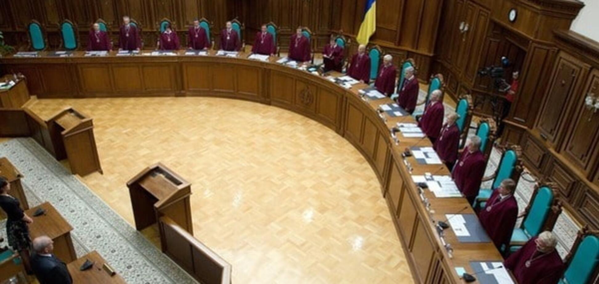 Конституційний Суд: мирні зібрання не потребують дозволу влади
