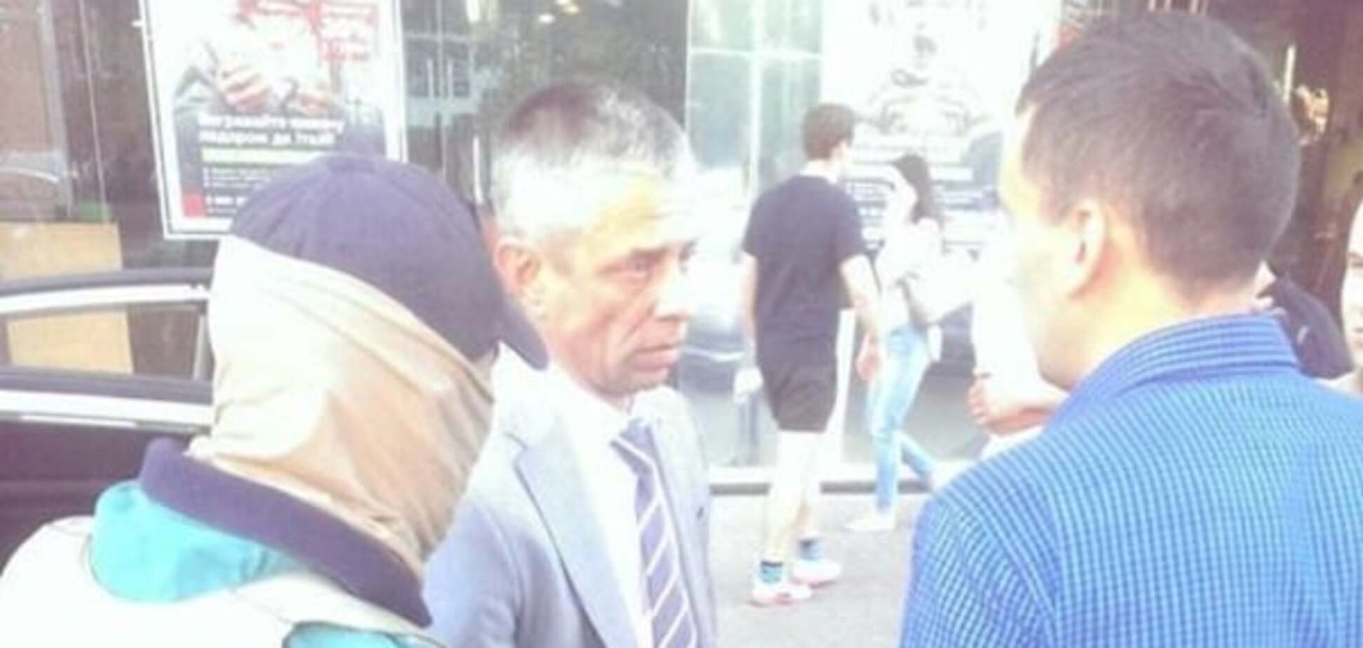 ГПУ поймала мошенников с липовыми орденами и 'ксивой' помощника Гройсмана