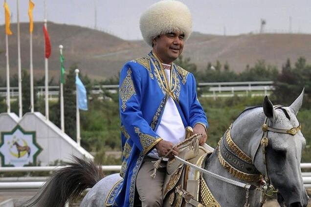 В Туркменистане поменяли Конституцию ради продления полномочий президента