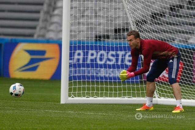 Вратарь сборной России обновил позорный антирекорд Лиги чемпионов