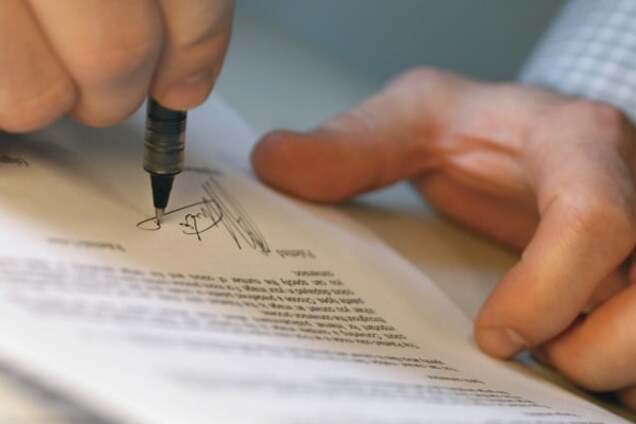 Юристы пошагово объяснили, как оформить наследство в Украине