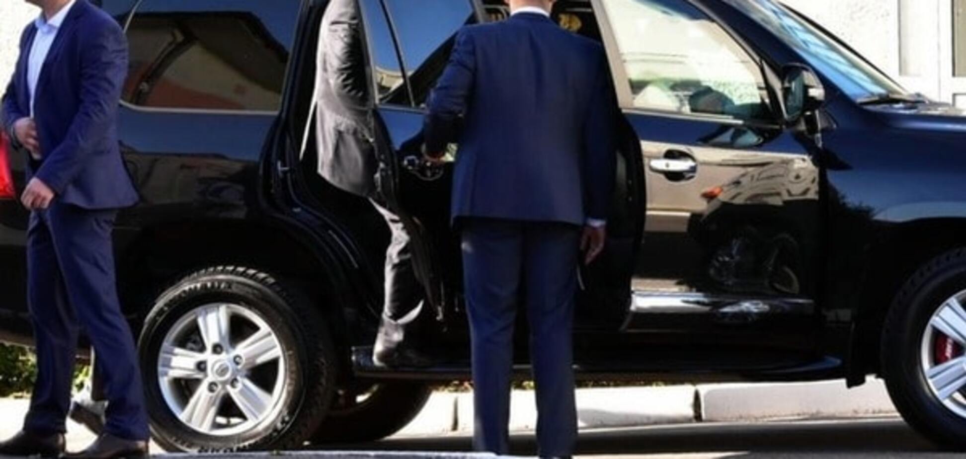 СМИ 'засекли' Авакова на новом бронеджипе за 4,5 млн грн. Опубликованы фото