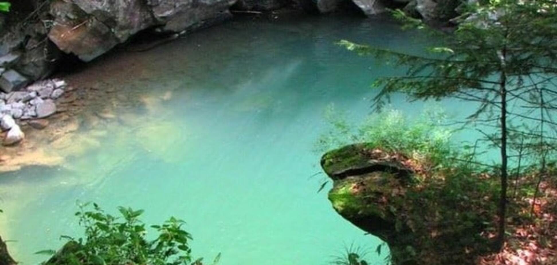 'Блакитна лагуна' у Карпатах: дивовижне маловідоме місце