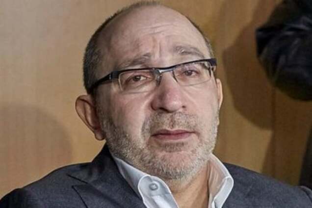 'Зачем это делать': Кернеса возмутили автоматчики у входа в горсовет