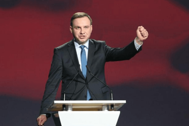 Эхо 'Смоленска': Дуда высказался о России, которая отказалась вернуть Польше обломки Ту-154