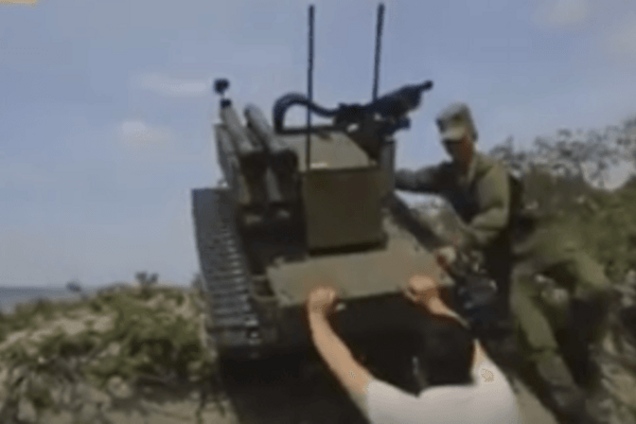 Боевые роботы Мордора: сеть 'порвало' эксклюзивное видео самоатаки пропагандистов России