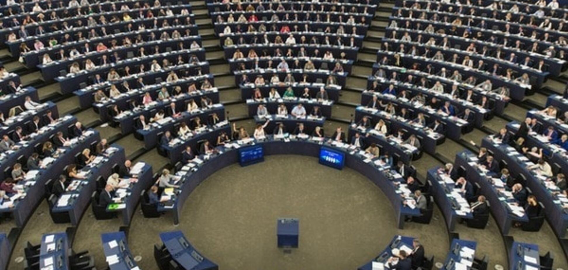 В Европарламенте осудили проведения российских 'выборов' в Крыму