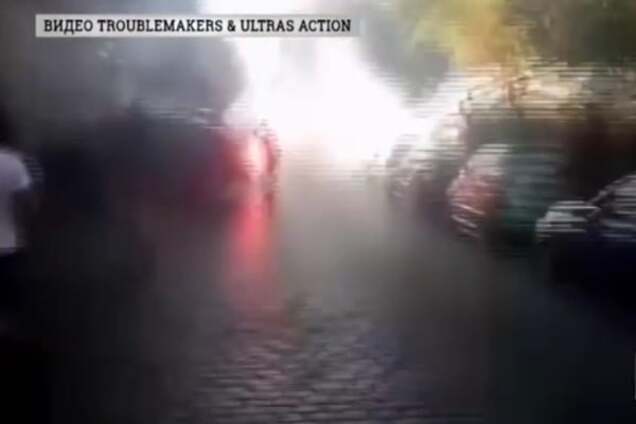 З'явилося відео нападу фанатів в Одесі на турецьких уболівальників