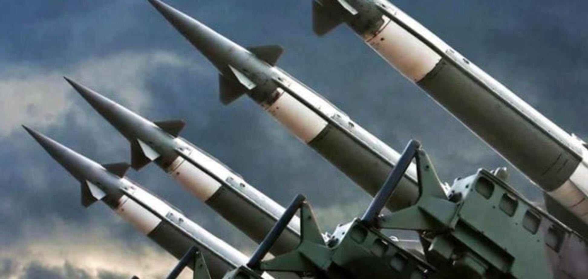 Джемилев: Россия завезла в аннексированный Крым шесть ядерных боеголовок