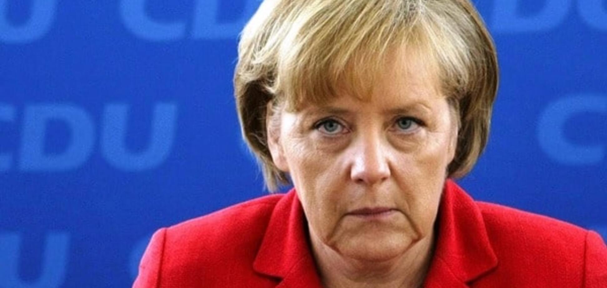 Найближчі тижні стануть вирішальними: Меркель поговорила з Порошенком про Донбас
