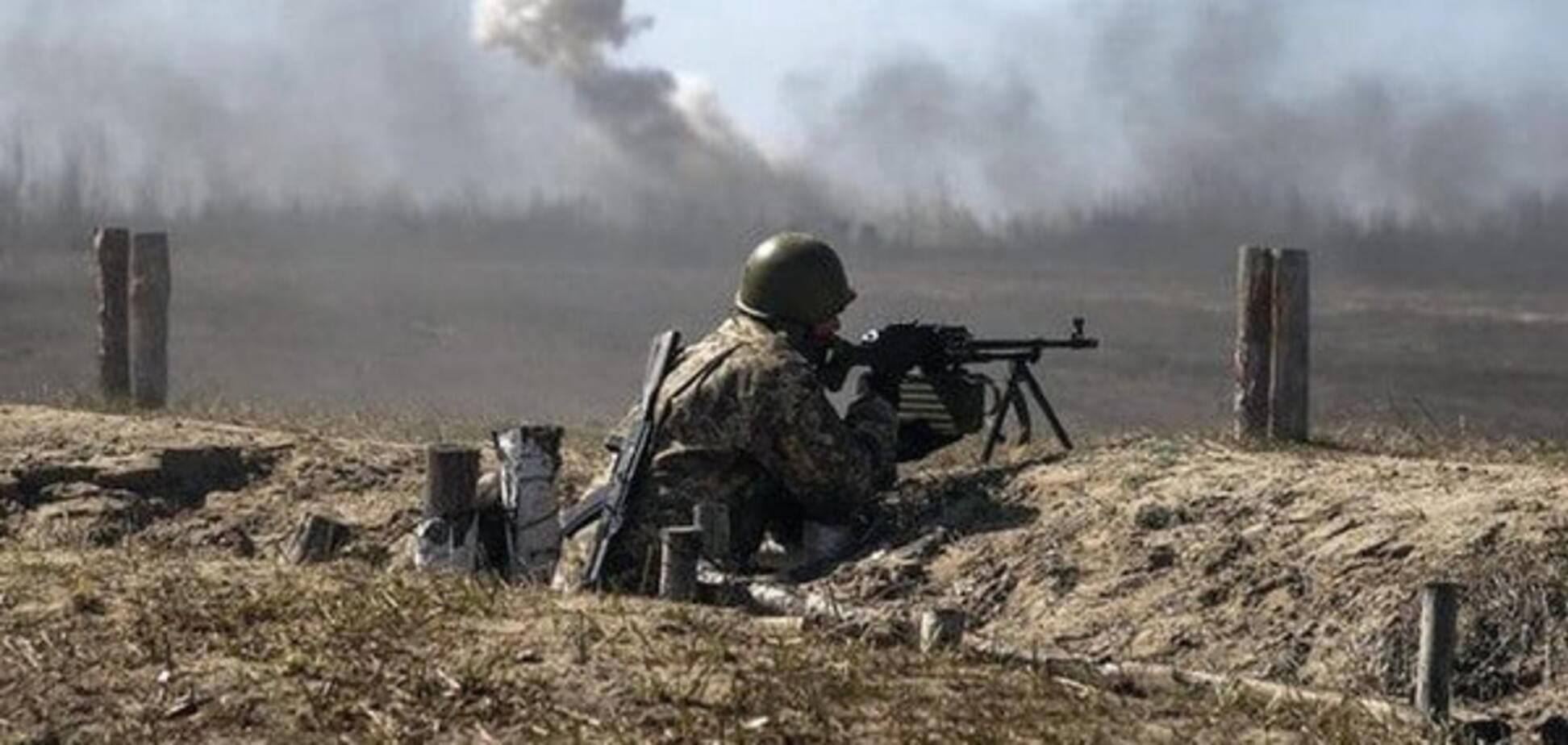 Хроніки 'тиші': терористи десятки разів обстріляли позиції АТО на Донбасі