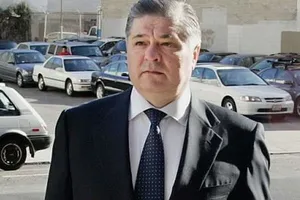 Павел Лазаренко