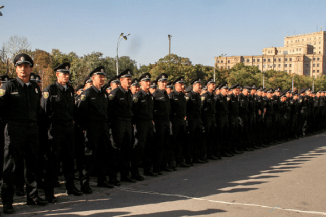 Нацполіція виділила 700 силовиків для охорони Генконсульства Росії у Харкові
