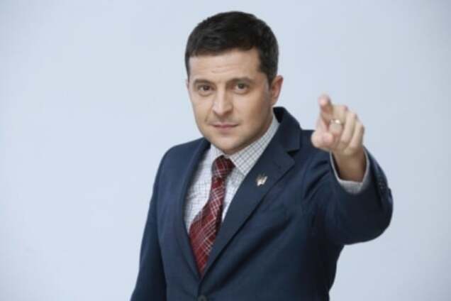 Вышиванка не обожгла: Зеленский опубликовал патриотичные фото