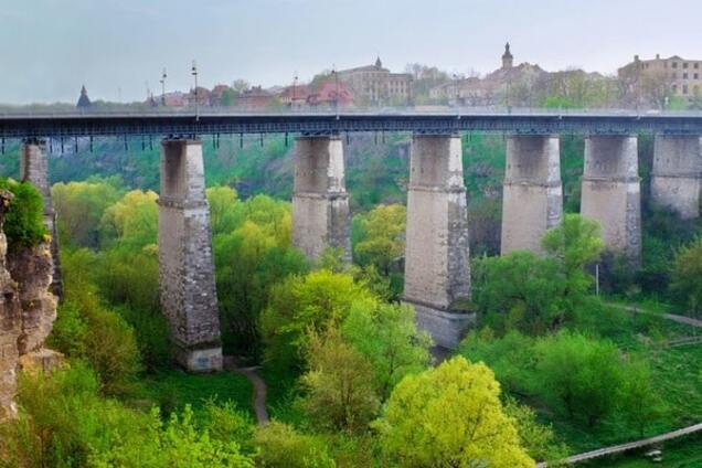 Місця сили: топ-5 сповнених магією місць в Україні