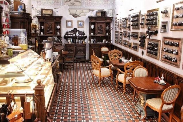 Львів завжди вражає: топ-9 колоритних кафе, про які ви не знали