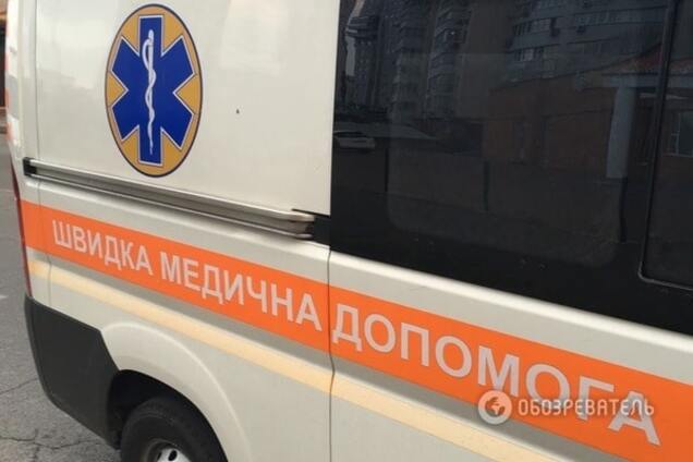 В Киеве грабители с ножом напали на прохожего