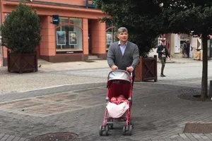 Нашелся папочка: сбежавшего экс-мэра Луганска "засекли" в Карловых Варах. Фотофакт