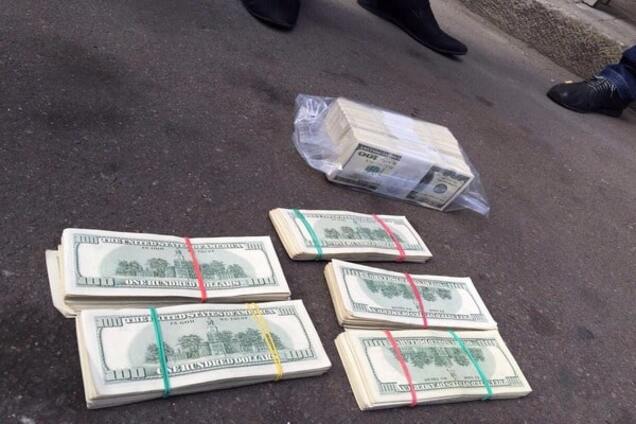 Член Высшего совета юстиции попался на взятке в полмиллиона долларов