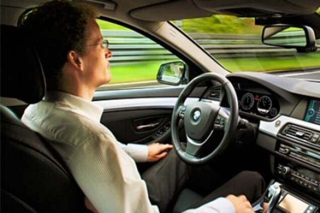 Власти США обнародовали требования для разработчиков автопилотов