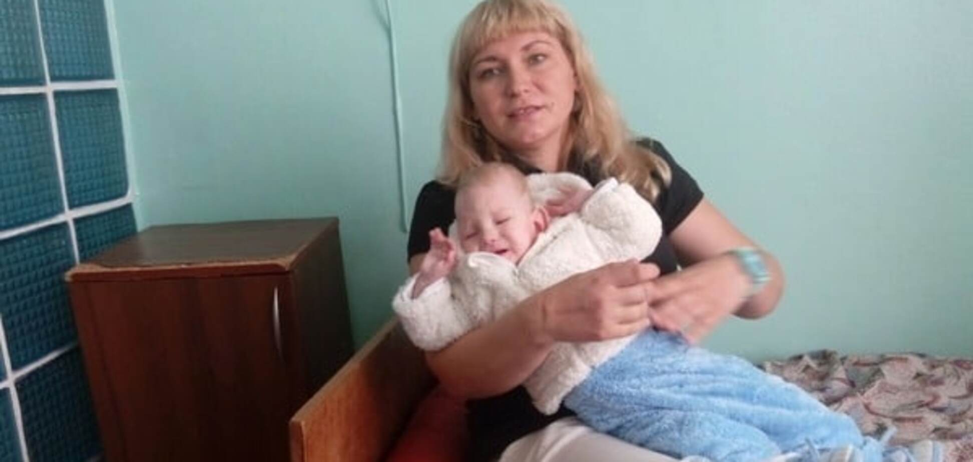 'У врачей тряслись руки от страха': тяжелобольному ребенку 2 месяца не могли оказать необходимую помощь