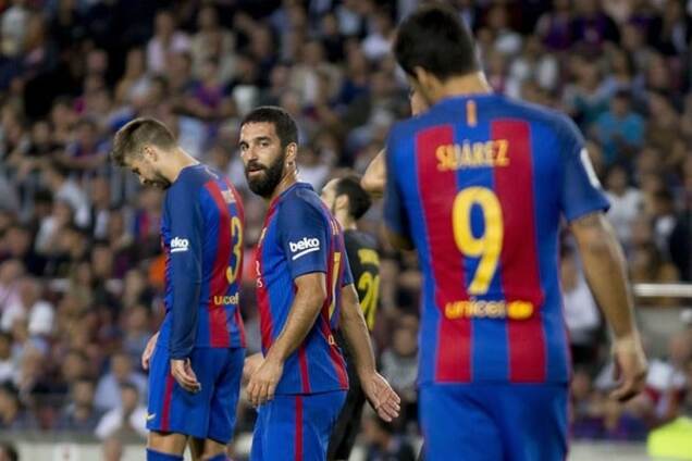 'Барселона' и 'Реал' потеряли очки в чемпионате Испании