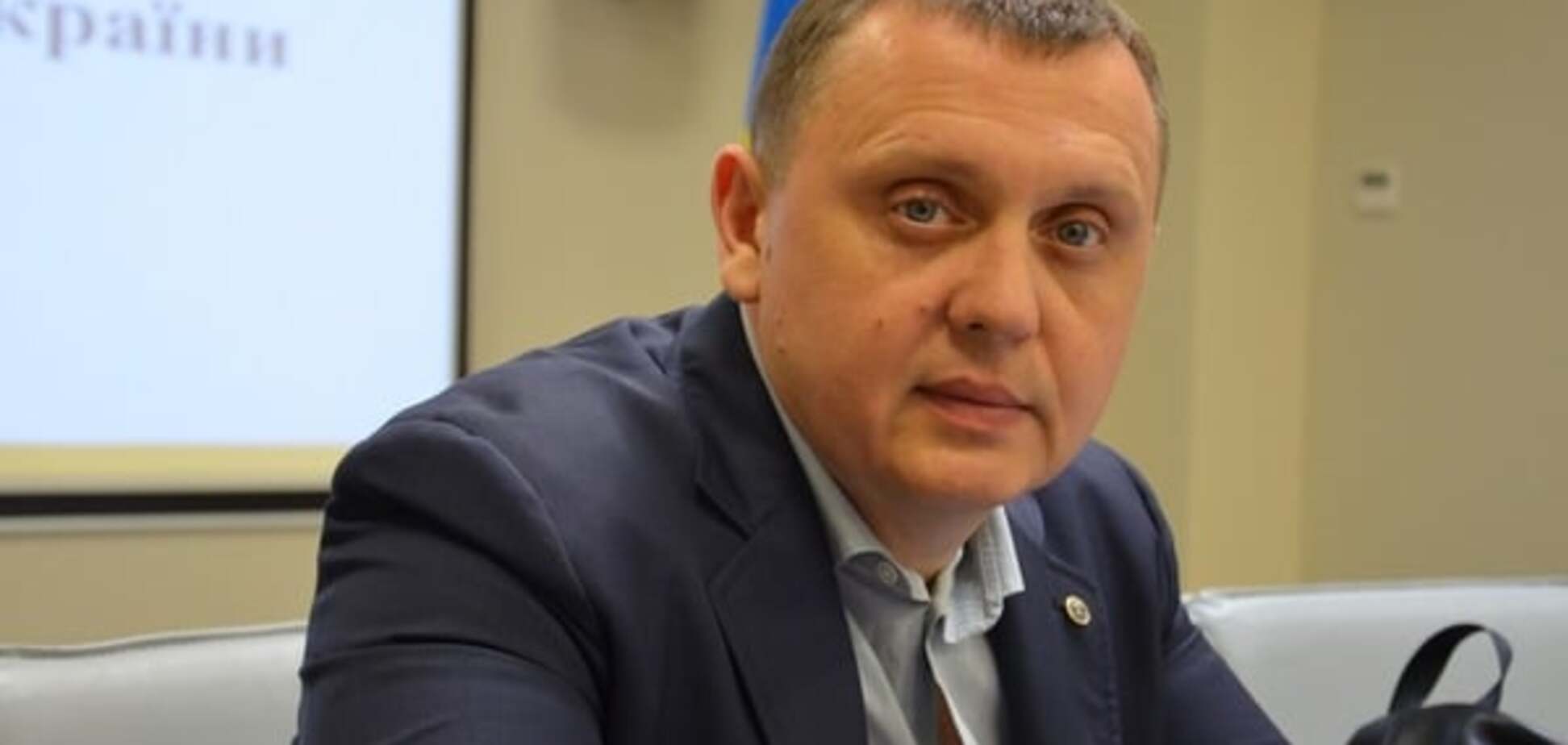 ГПУ вручила подозреваемому во взяточничестве Гречковскому вызов в суд