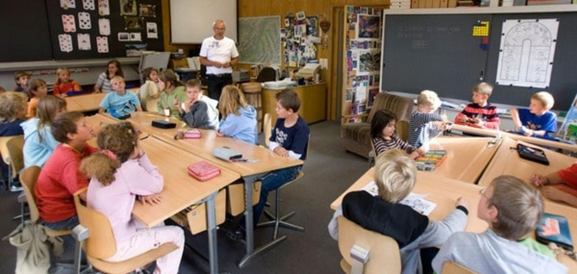 Швейцарская школа: учителя играют с учениками в футбол и пишут письма