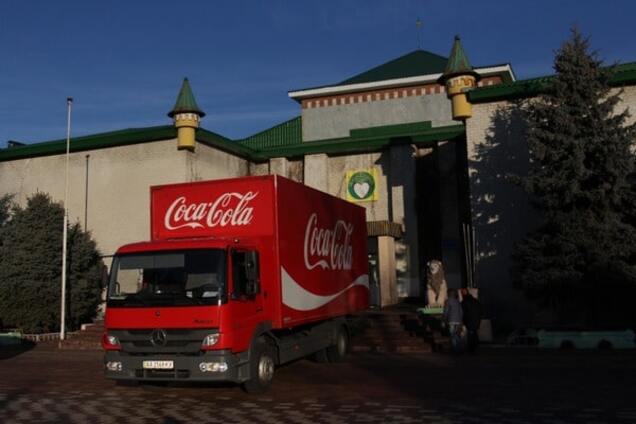 Волонтери за допомогою Coca-Cola розкрили розкрадання палива Міністерством оборони - блогер